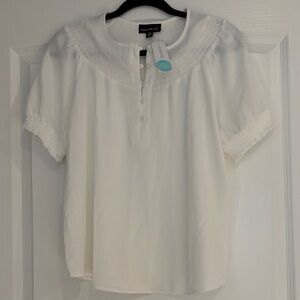 NWT Fortune + Ivy Off White Short Sleeve Blouse Size PM